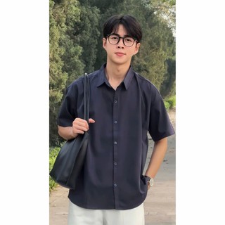Áo Sơ Mi GUDO Cộc Tay Chất Liệu Kaki Lụa Cotton Mềm Mịn Forrm Rộng Thoáng Mát