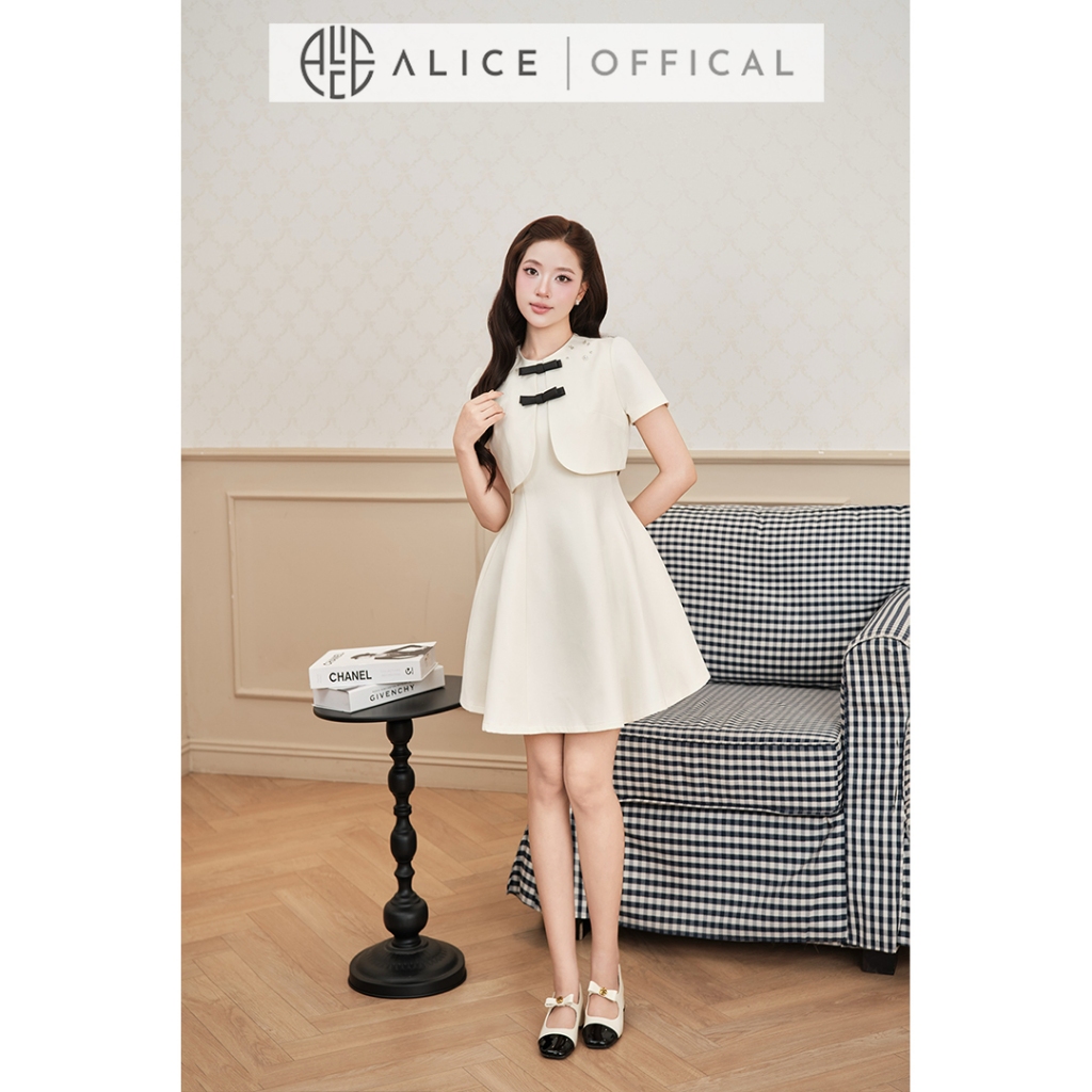 Váy Tiểu Thư Alice Chất Xước Hàn Ép Mùng, Đầm Chữ A Dáng Ngắn Cổ Đính Nơ Đen Nổi Bật T550
