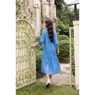 SWANLAKE | Váy Đầm Nữ Maxi Suông Đuôi Cá Cài Nút Cotton Thêu Đục Lỗ Tay Bí Lỡ Du Lịch Biển Hè D12761