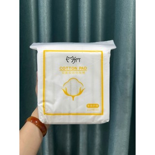 Bông Tẩy Trang Cotton Pads FM – Mềm Mại Cho Làn Da Mỗi Ngày.