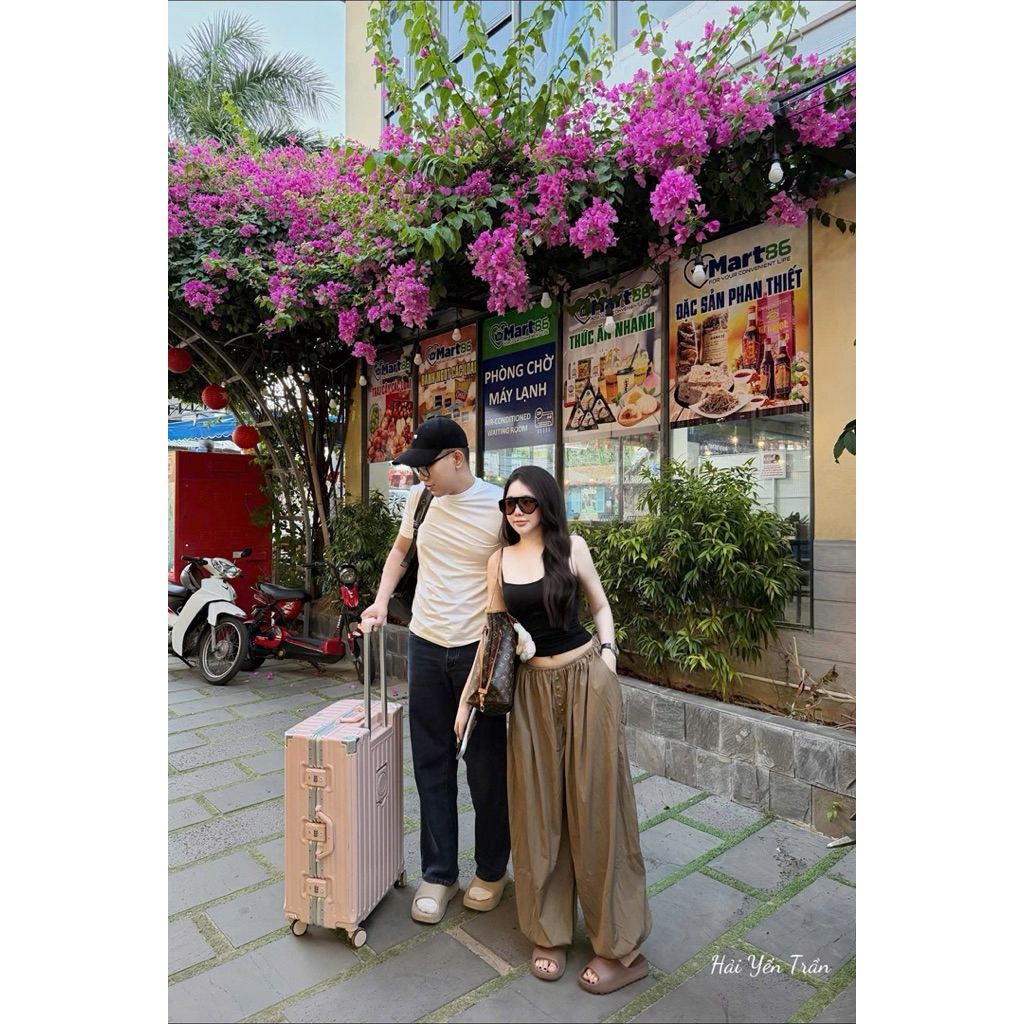Set áo 2 dây mix quần suông gió cá tính