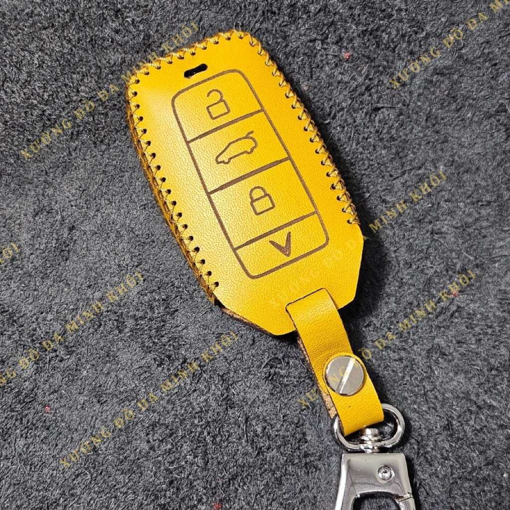 Bao da chìa khóa ô tô điện Vinfast VF5, Limo Green da thật 100%, bảo hành da 2 năm, khắc tên sddt chủ xe theo yêu cầu