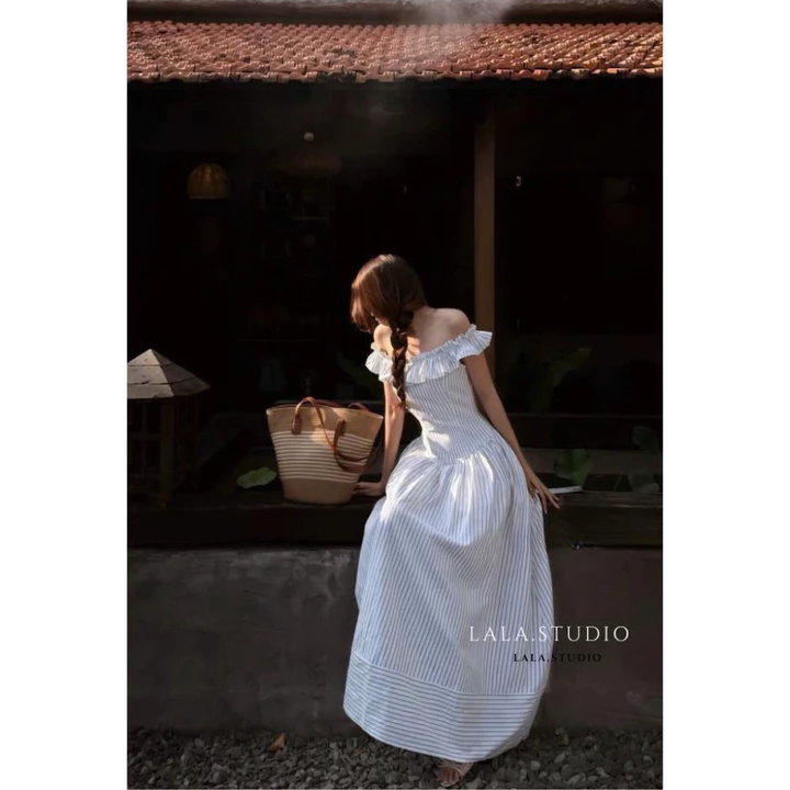 Luna dress•LALASTUDIO• Váy trễ vai maxi siết eo cao cấp, váy maxi kẻ đi biển, váy 2 dây bèo maxi tiểu thư thanh lịch