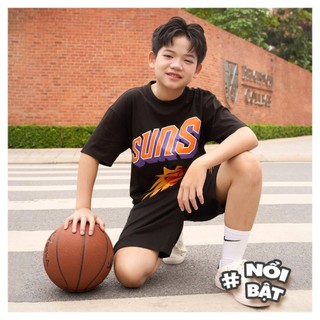 Set Đi Chơi Bé Trai TSC26S002R | Wookids | 9-14 Tuổi | 100% Cotton Mềm Mát, Năng Động, Thoải Mái