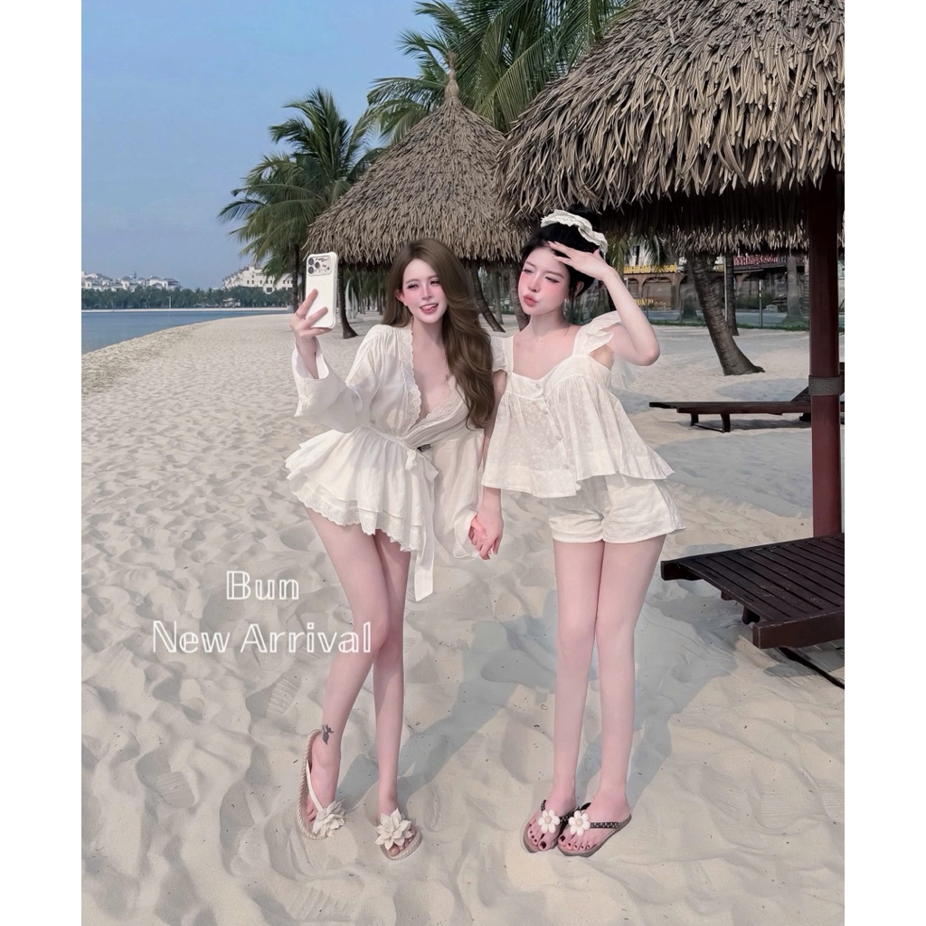 Áo đũi phối ren  S/M Set thô hoa nhí cúc đá hở lưng  S/M