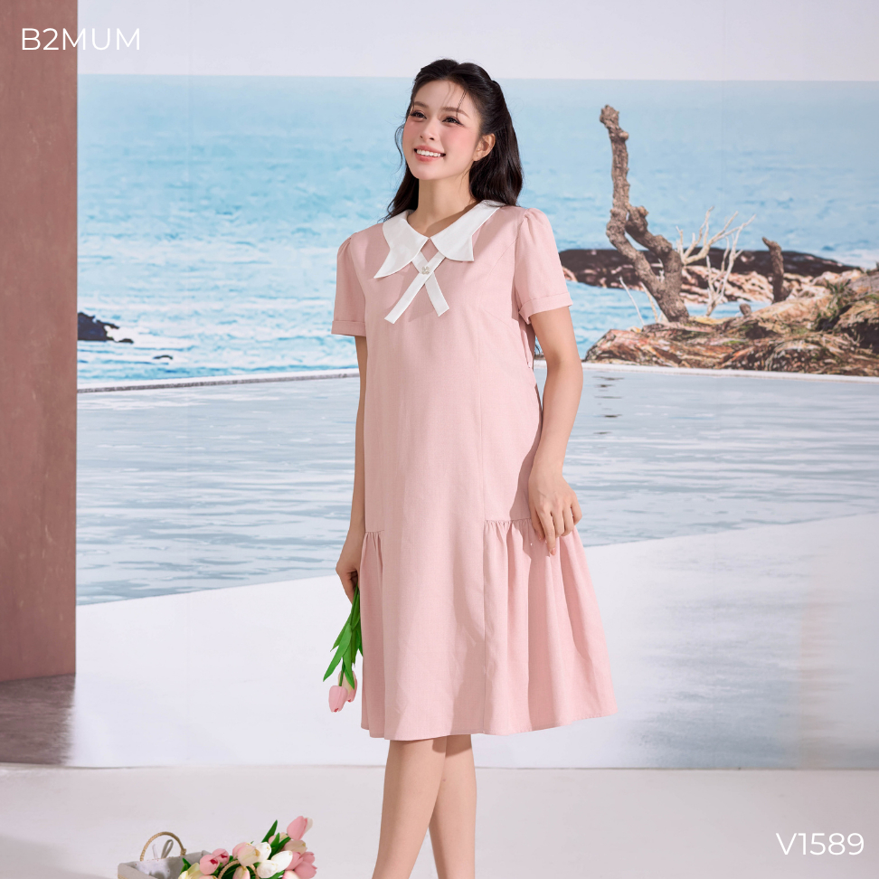 Đầm Bầu Suông Hồng Cổ Sen Phối Nơ Trắng, Dáng Xòe Nhẹ – Mặc Đi Chơi, Đi Làm, Du Lịch Thanh Lịch Avelle Dress V1589 B2MUM