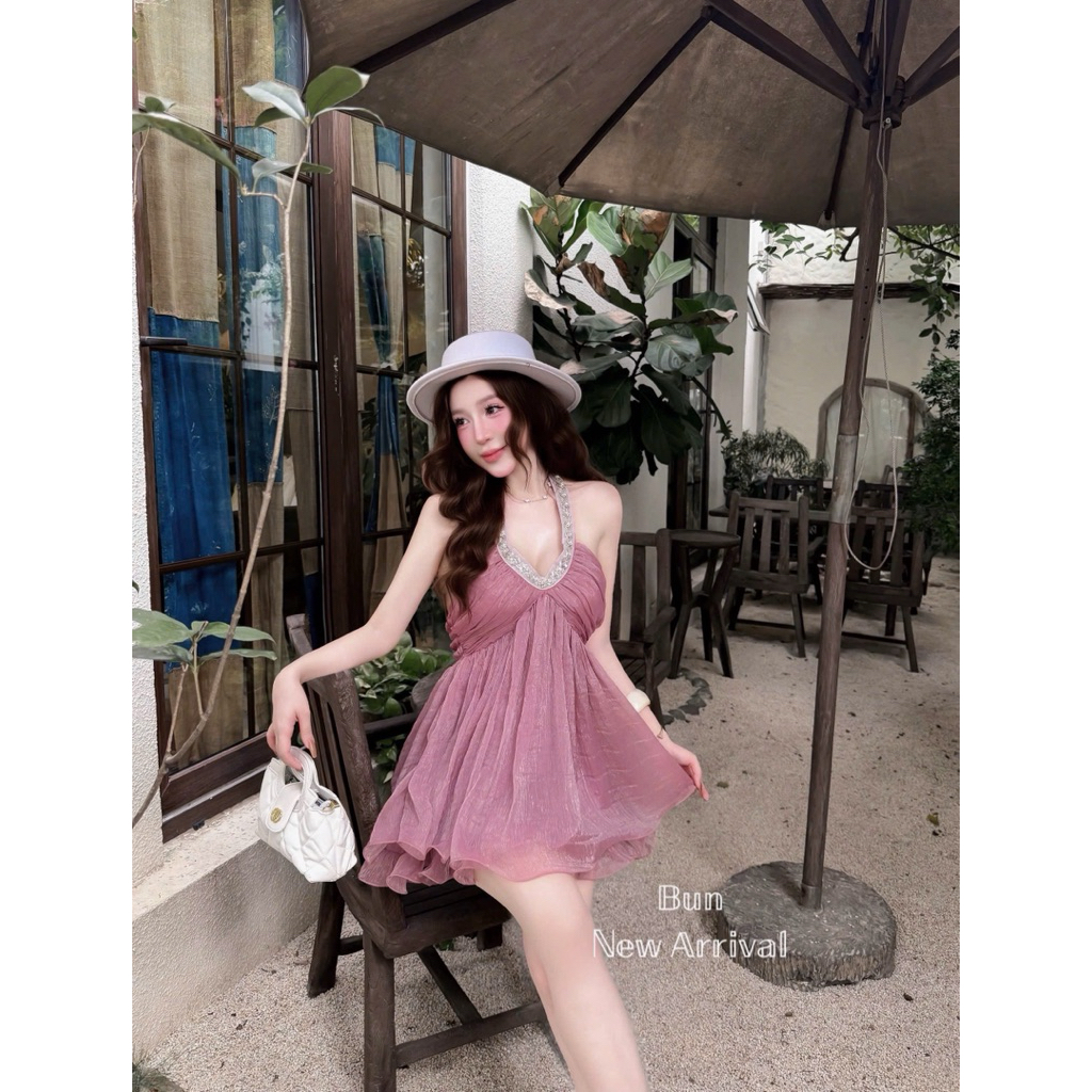 Đầm tơ cổ đá bèo xoè xinh iu
