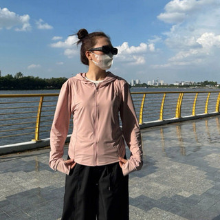 Áo Chống Nắng Ôm Body Tập Gym Tập Yoga Có Nón Chống Tia UV >99%, UPF 50+ Dáng Ngắn Thun Lạnh Co Dãn 2 Chiều REDSTORE