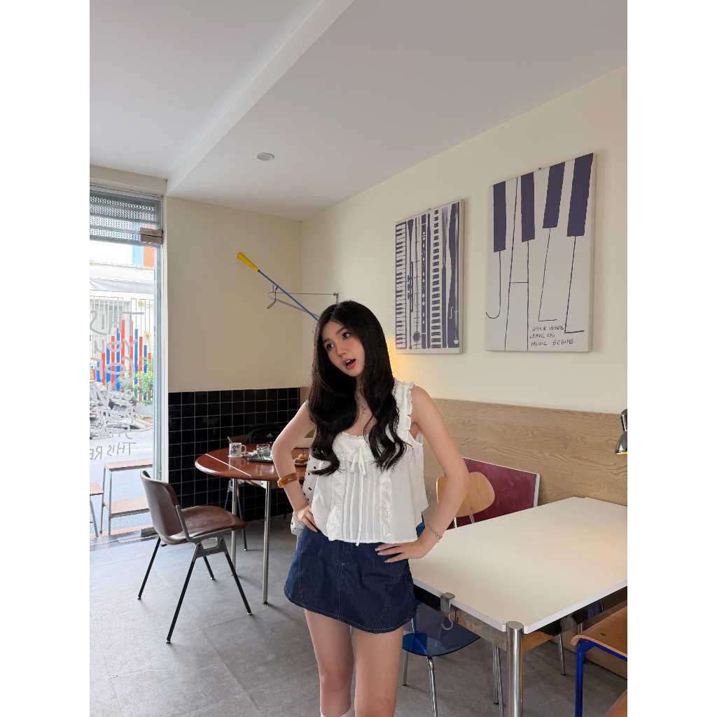 Set Bộ Nữ GAKZIN Áo Cổ Tròn Xếp Li Phối Ren Và Quần Short Dễ Thương SECODEE