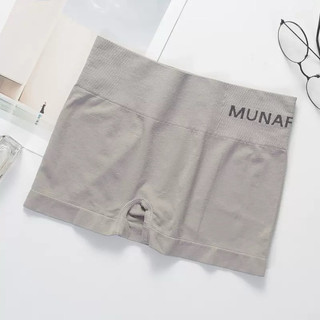 quần đùi Muna mặc êm thoáng mềm mại co giãn