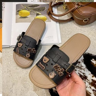 Dép lê họa tiết hình gấu dễ thương, chất liệu PVC , hot trend 2026 size từ 36-41- LÊ GẤU