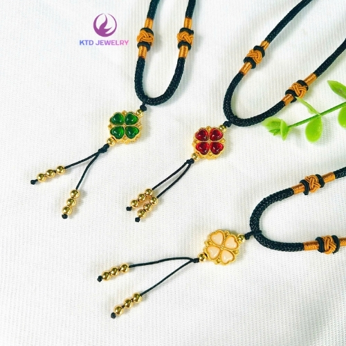 Vòng cổ handmade KATEDA mix charm cỏ bốn lá - có dây rút điều chỉnh tặng kèm hộp đựng sang trọng