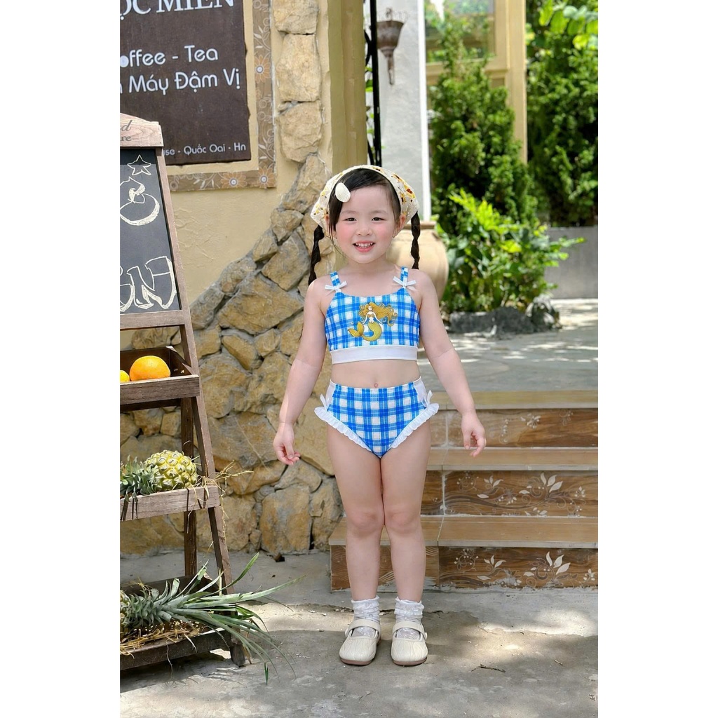 Set bikini bé gái, bộ đồ bơi đi biển bé gái áo hai dây kèm quần phối bèo xanh caro chất thun co giãn Size 10-28kg