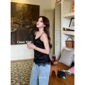 SEO STUDIO - Áo hai dây lụa phối ren - Cami Top