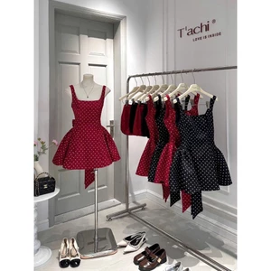 SET ĐẦM 2 DÂY NƠ LƯNG PHỐI QUẦN SHORT, SET ĐỒ NỮ TIỂU THƯ | MEOINDAHOUSE