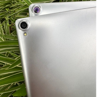 Máy tính bảng  Lenovo Tab 3 8plus TB8703 có lắp sim 4G nghe gọi