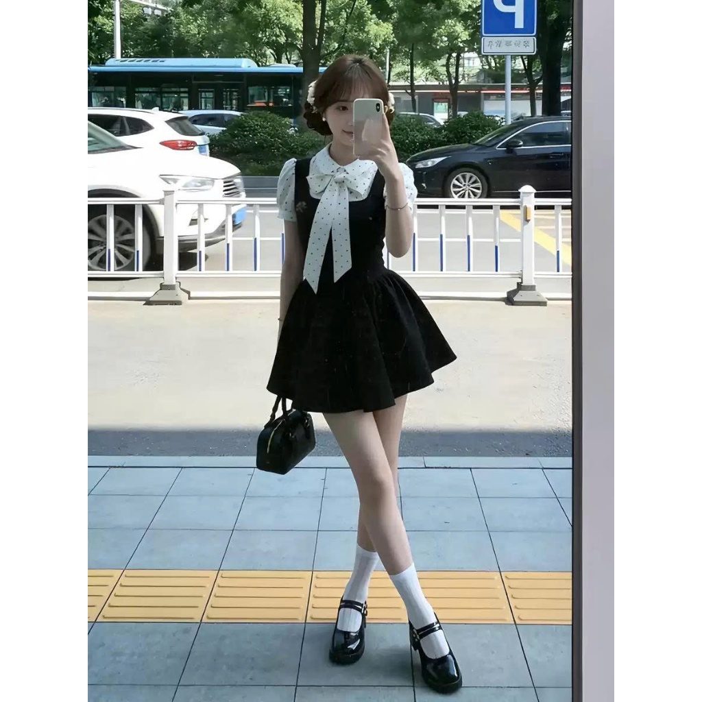 [Élan Sweet] Váy Giả Hai Mảnh Cổ Sơ Mi Chấm Bi Phối Nơ - Váy Xòe Công Sở Dáng Ngắn Nhấn Eo Tiểu Thư