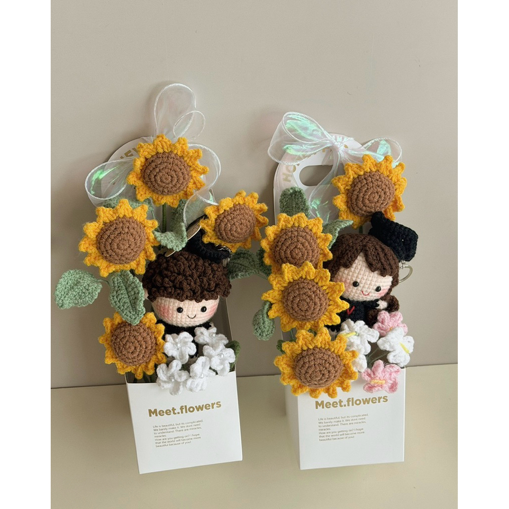 Giỏ Hoa Len Hướng Dương Tặng Tốt Nghiệp Handmade Dễ Thương Quà Tặng Bạn Nam Nữ Độc Đáo