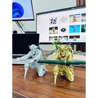 Giá đỡ bút mô hình Batman cao 10cm – Decor bàn làm việc độc đáo