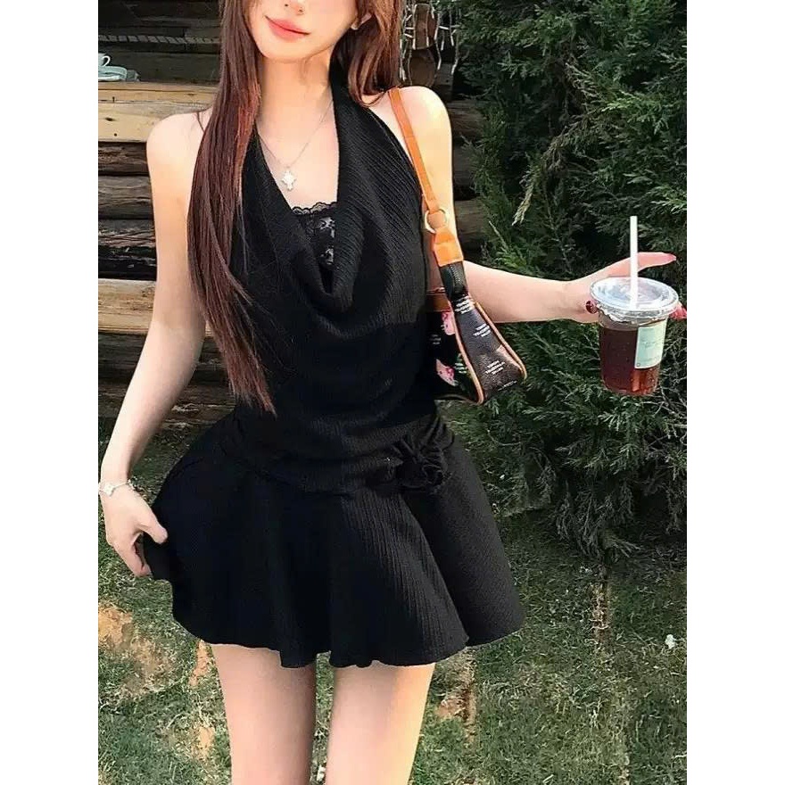 [Élan Sweet] Váy Cổ Yếm Cổ Đổ Phối Ren Ngực Cài Hoa - Váy Ngắn Ôm Body Dáng Xòe Sexy Cá Tính