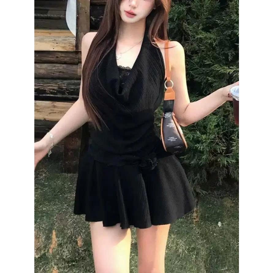 [Élan Sweet] Váy Cổ Yếm Cổ Đổ Phối Ren Ngực Cài Hoa - Váy Ngắn Ôm Body Dáng Xòe Sexy Cá Tính