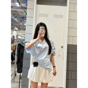 Chân váy ngắn :3 lá