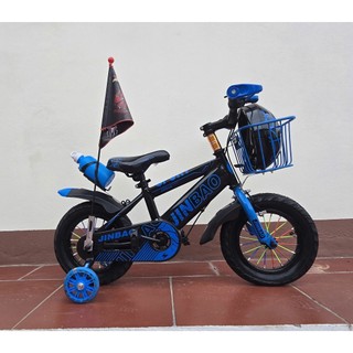 Xe đạp JinBao phiên bản cao cấp giành cho các bé tập đi xe từ 2>8 tuổi có tạng kèm bình nước và mũ bảo hiểm và cờ