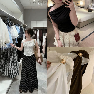 𝐏𝐡𝐢𝐞𝐧 𝐖𝐆𝐖𝐄 | (Sẵn) w9128 Áo Thun Nhún Lệch Vai Kiểu Khuy Bo 3 Màu