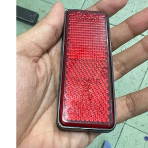 Phản quang đuôi bảng số Nouvo 4 , Exciter 155cc - hàng phụ kiện thay thế