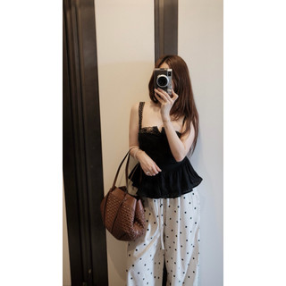 𝐏𝐡𝐢𝐞𝐧 𝐖𝐆𝐖𝐄 | (Sẵn) w8676 Áo 2 Dây Ôm Xoè Phối Ren Summer