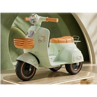Xe điện Vespa dành cho các bé từ 2 đến 4 tuổi chịu lực lên đến 20kg hàng có bảo hành 6 tháng