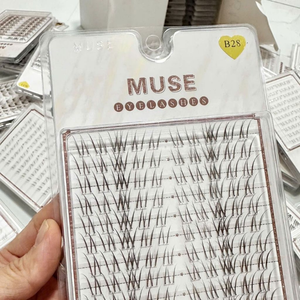 LeeVelvetLashes  mi giả muse B28 cụm mi đan chéo nhẹ, tạo độ dày và độ xòe đẹp mắt