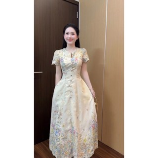 Váy tiểu thư dáng dài xòe chữ A thêu hoa nhí cổ tàu đính cúc trước ngực tay ngắn phong cách vintage