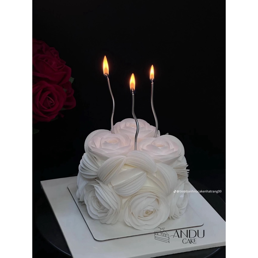 Giấy gạo làm hoa làm bánh độ dày 0,35mm .combo 10 tờ ,20 tờ , 50 tờ ,100 tờ . khổ a4 và cắt sẵn hình tròn 1 sét 100 la