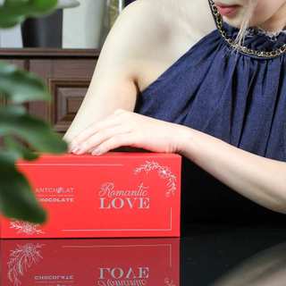 Socola Hộp Quà Antcholat Romatic Love Chocolate 8 Trái Tim hộp đỏ Đắng Dịu Tan Mượt Quà Tặng
