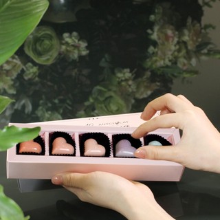 Socola Hộp Quà Antcholat Perfectly Chocolate S01 5 Trái Tim Pastel đắng dịu tan mượt Quà Tặng
