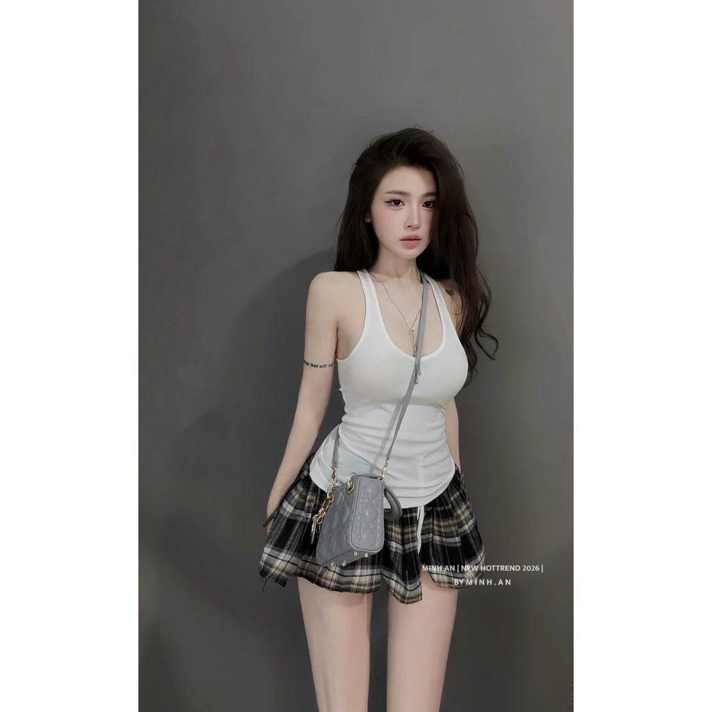 Set áo ba lỗ mix chân váy kẻ xoè bồng siu xinh