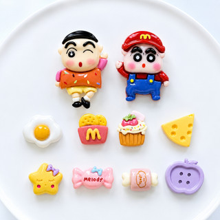 Set Charm Shin Đi Học Và Bánh Ngọt Cute Pastel Kawaii Dễ Thương Melody Cupcake Trứng Ốp La Khoai Chiên Phô Mai