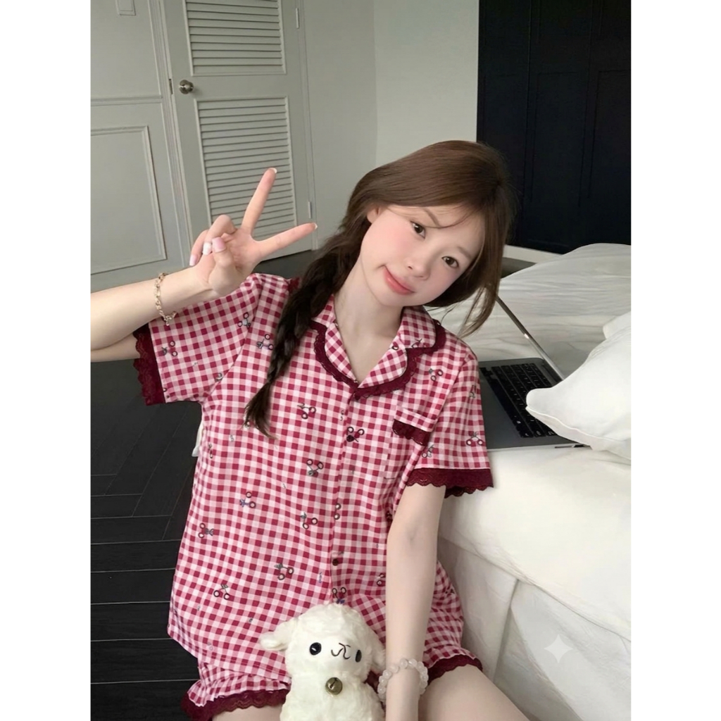 Bộ Đồ Ngủ Pijama Đùi Nữ Mặc Nhà Cộc Tay Trơn Màu Cổ Cánh Sen Chất Lụa Cotton Mềm Mịn Cao Cấp CC02