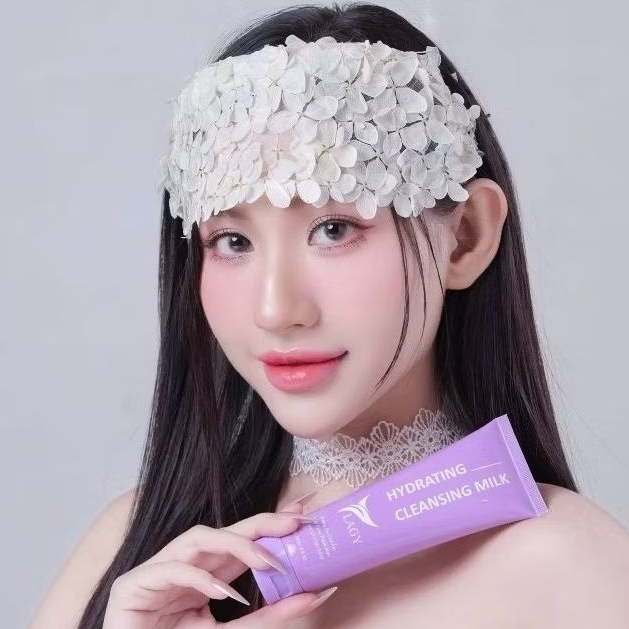 Sữa Rửa Mặt YLAGY Ngừa Mụn Giảm Thâm, Làm Sáng Da, Se Khít Lỗ Chân Lông Tuýp 120ml