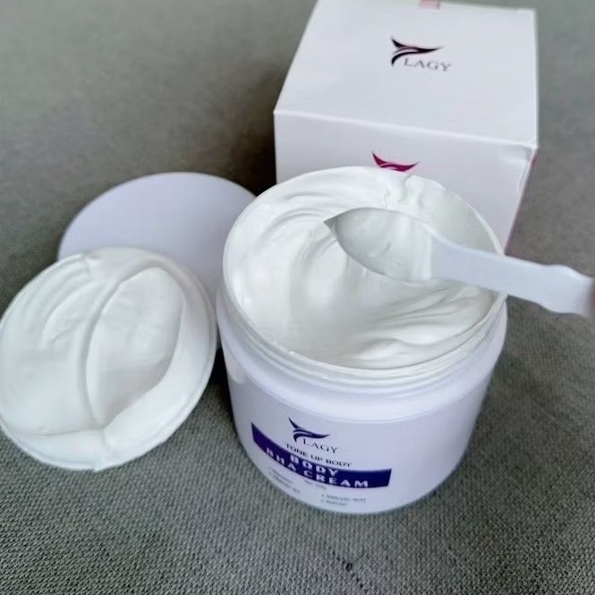 Kem Body Dưỡng Trắng Ylagy  Cấp Ẩm Sâu, Làm Sáng Da, Mờ Thâm Sạm Toàn Thân Hủ 220g