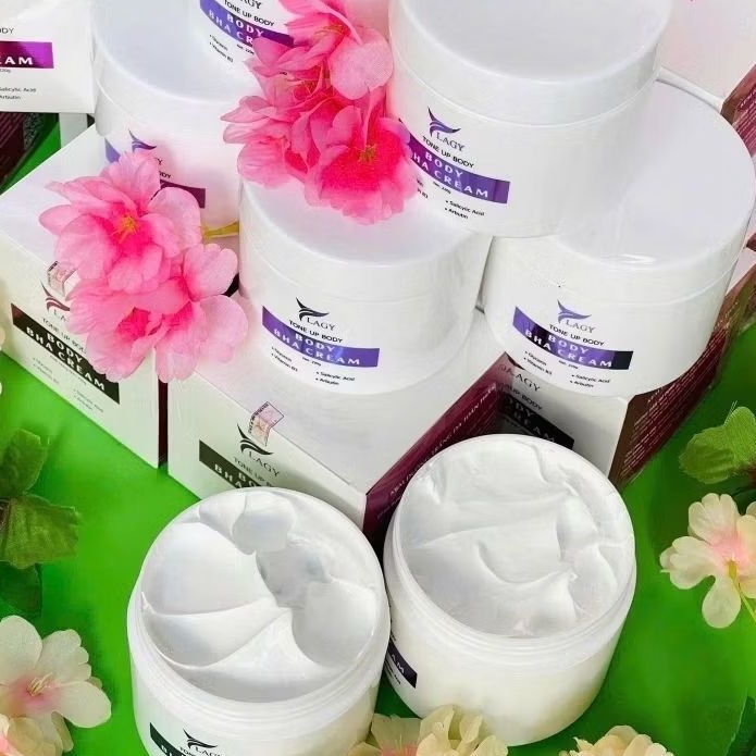 Kem Body Dưỡng Trắng Ylagy  Cấp Ẩm Sâu, Làm Sáng Da, Mờ Thâm Sạm Toàn Thân Hủ 220g