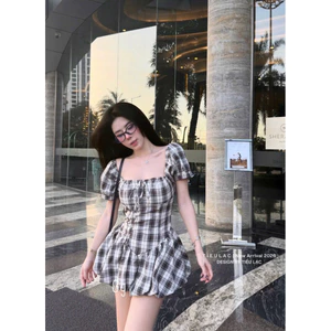 Đầm Xoè Karo Tay Phồng Đính Nơ Xinh