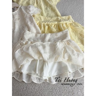 PHẠM THÙY SHOP: SET THÔ BOI IN HOA CHÌM ÁO DÁNG VỪA MIX CHÂN VÁY CẠP CAO