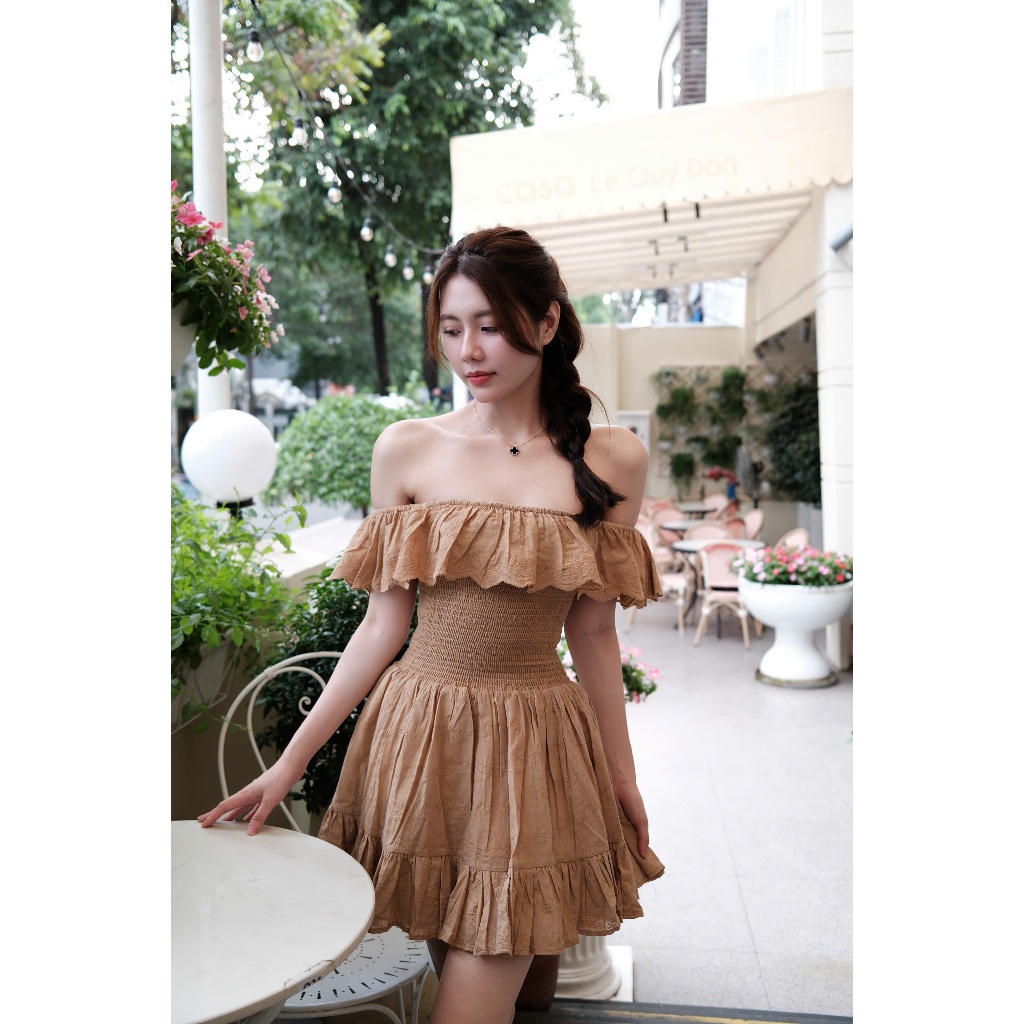 Lory Dress – Váy Trễ Vai Tiểu Thư Nhún Eo