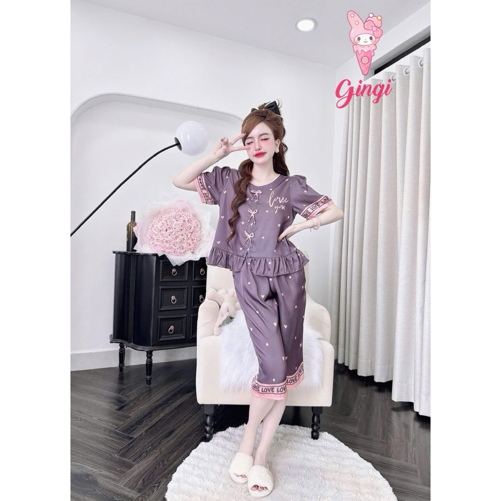 [ Size40-60kg Đồ Lửng250324 ]Đồ nữ mặc nhà áo tay ngắn quần lửng hoạ tiết sang chảnh chất lụa latin cao cấp