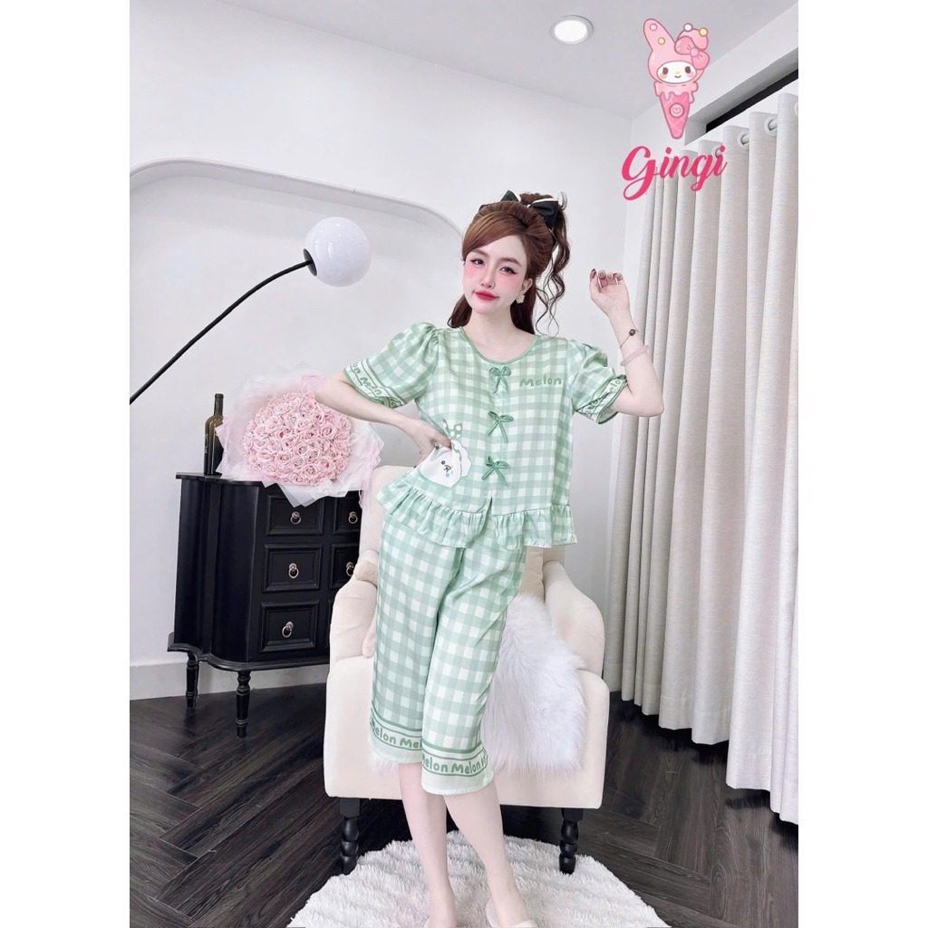 [ Size40-60kg Đồ Lửng250324 ]Đồ nữ mặc nhà áo tay ngắn quần lửng hoạ tiết sang chảnh chất lụa latin cao cấp