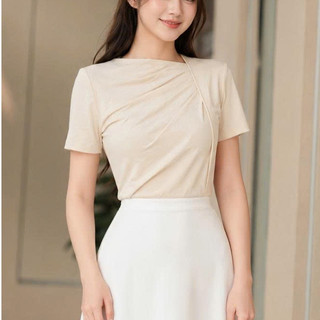 Áo Thun Nữ 𝐂𝐂𝐇𝐀𝐓 Dáng Ôm Xếp Chéo Emma Cúc Trang Trí Chất Liệu Mềm Mịn 16TNC9019OT