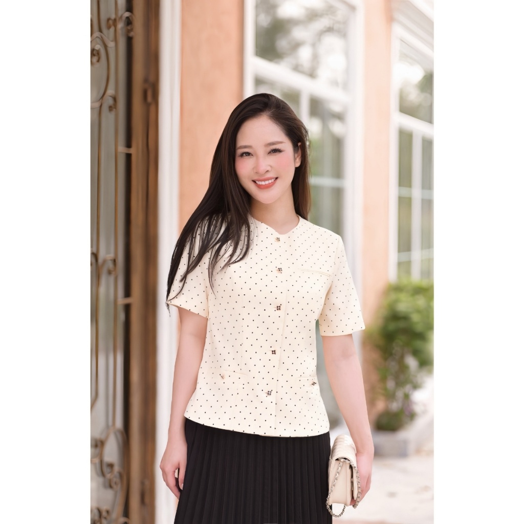 Áo Sơ Mi Nữ Màu Kem/Đỏ Mận Cổ Tròn Họa Tiết Chấm Bi Dịu Dàng HAAN DESIGN SM2611