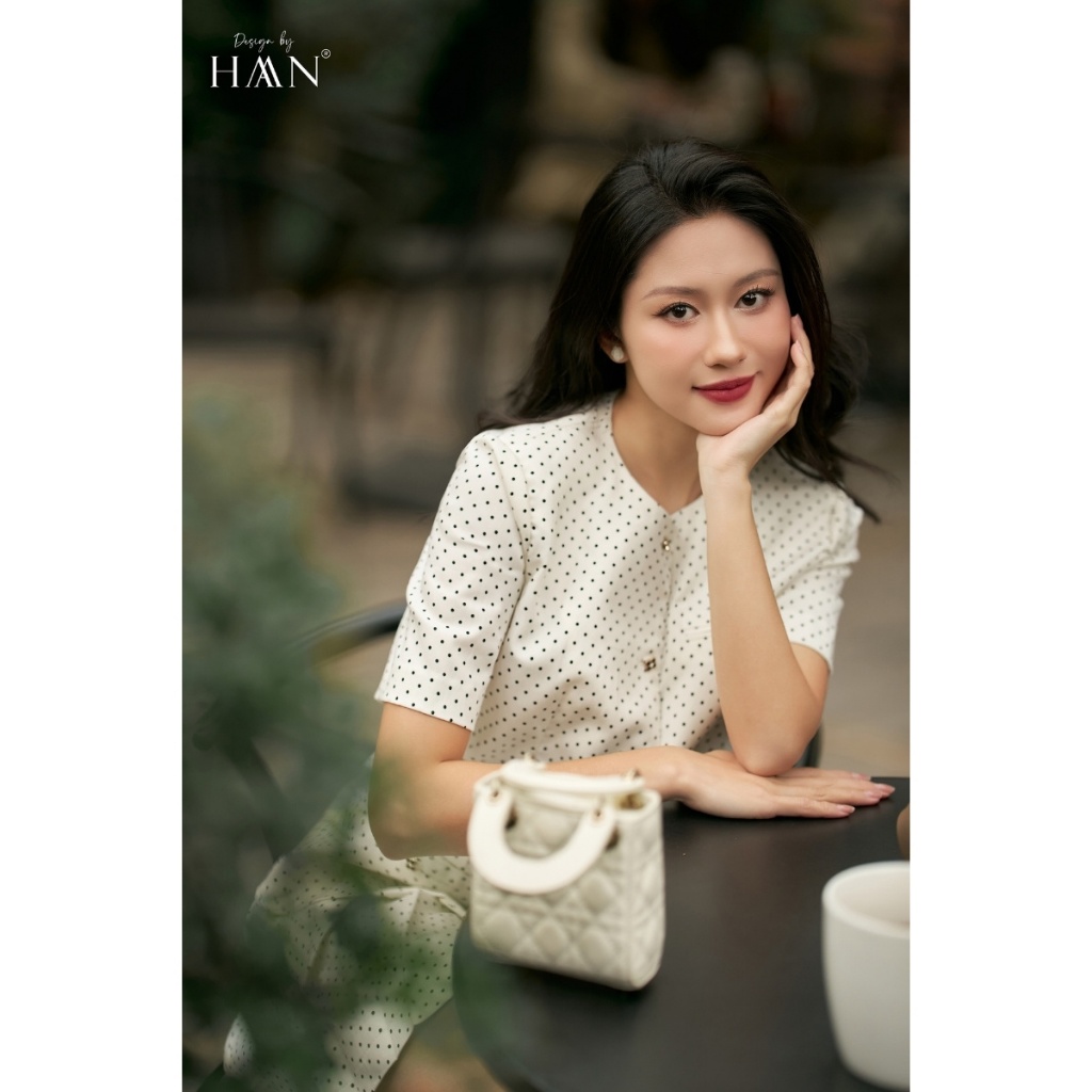 Áo Sơ Mi Nữ Màu Kem/Đỏ Mận Cổ Tròn Họa Tiết Chấm Bi Dịu Dàng HAAN DESIGN SM2611